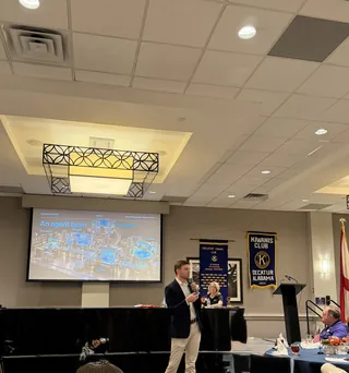 Jack Francis presenting AI for Business Leaders to the Kiwanis Club of Decatur